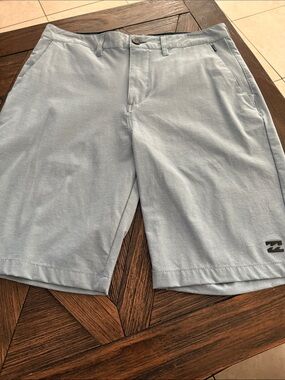 Billabong Crossfire Submersible Hybrid Shorts Men’s 31 Light Blue 10” Inseam
